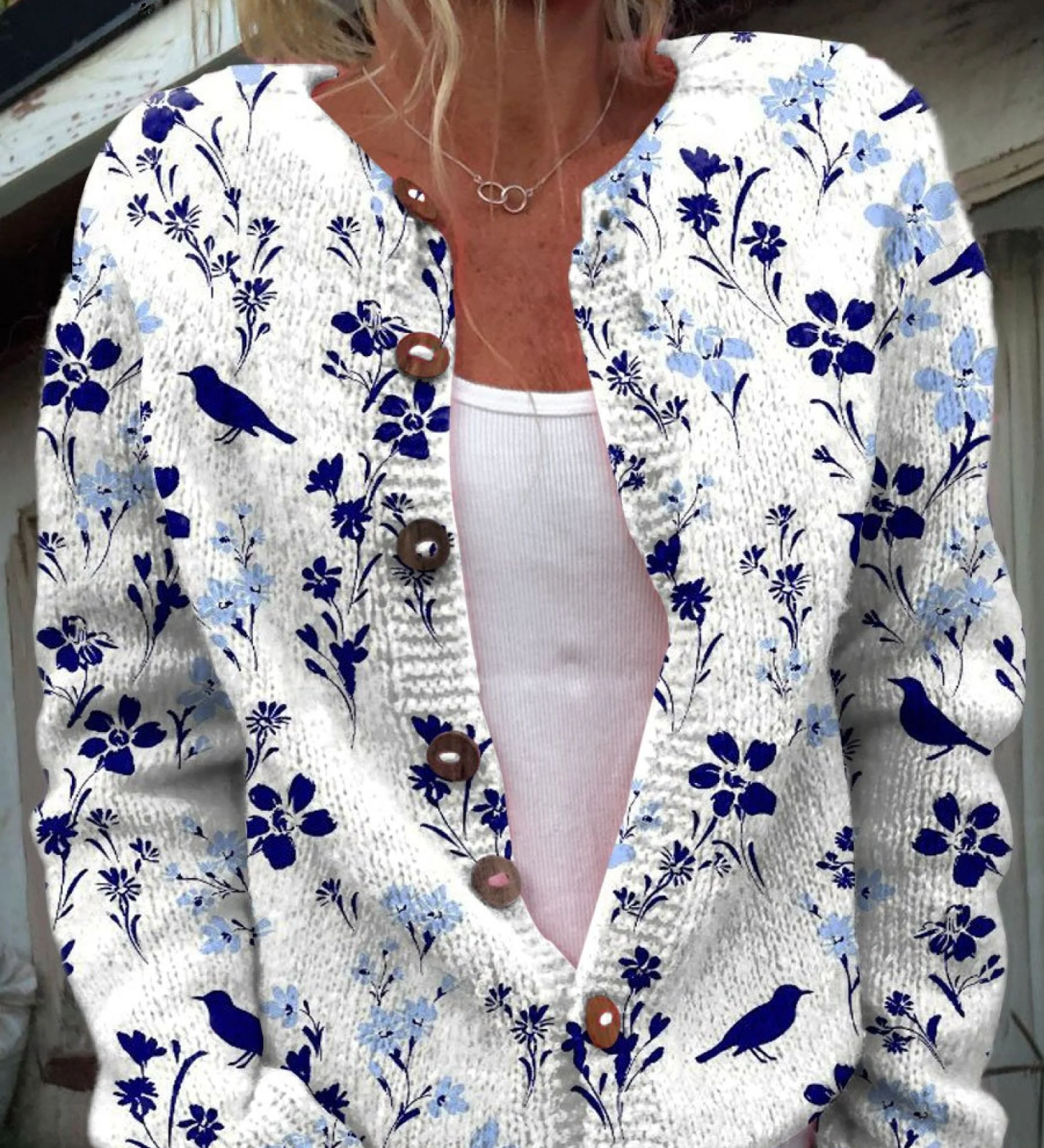 VYNORA | Cardigan Vintage con Stampa Floreale e Bottoni Frontali A minha loja