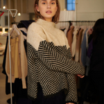 Norah | Maglione in Cotone con Collo Alto Elegante A minha loja