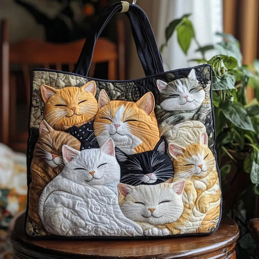 Borsa artigianale trapuntata con gattini addormentati A minha loja