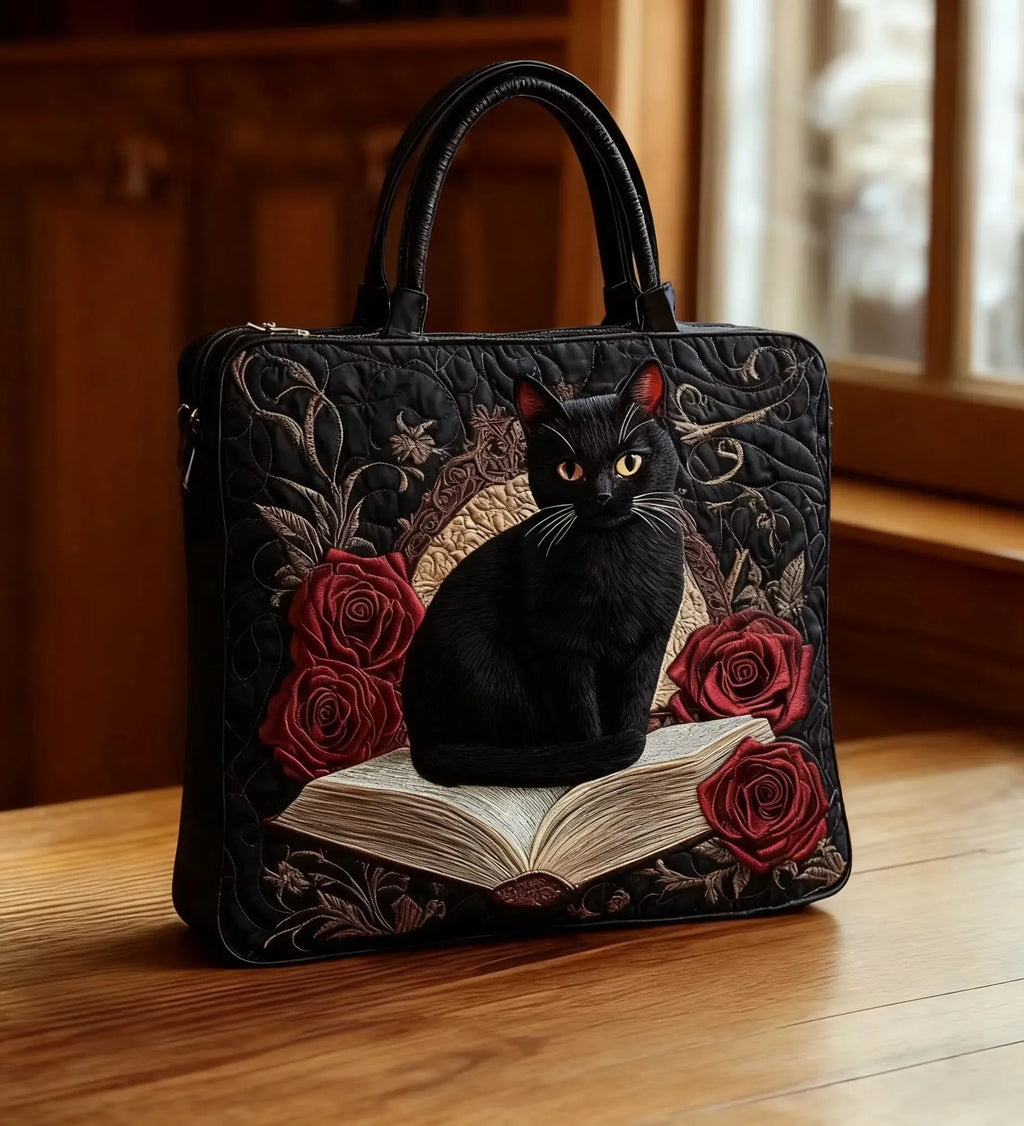 Borsa artigianale trapuntata con gatto nero e libri A minha loja
