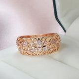 Lussuoso Anello Floreale in Zirconia