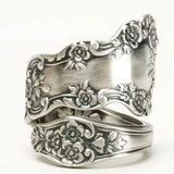 Anello Vintage con Design di Fiori Incisi