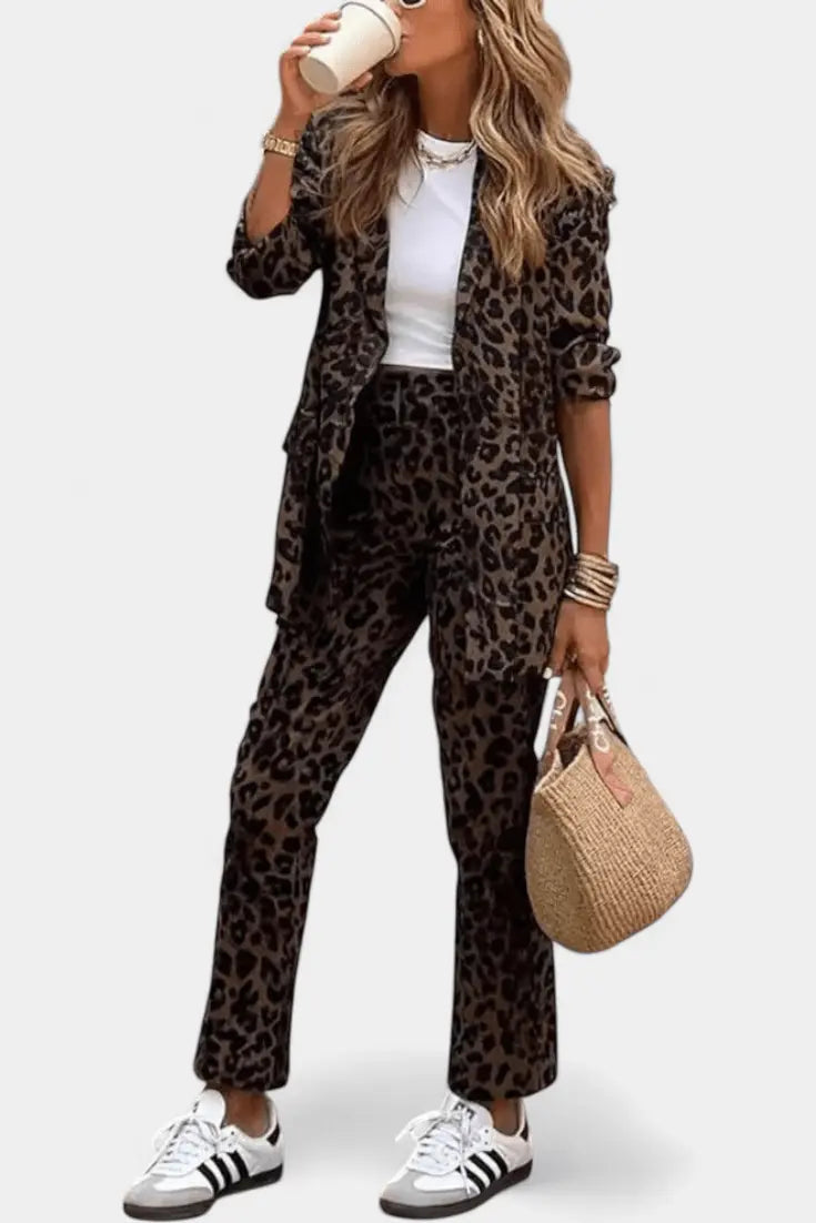 Nusa Leopard Set a Maniche Lunghe A minha loja