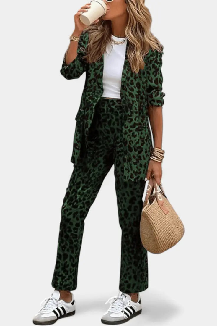 Nusa Leopard Set a Maniche Lunghe A minha loja