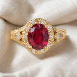 Anello Halo con Nodo in Rubino