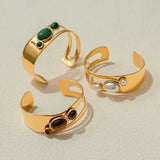 "Bracciale Vintage in Occhio di Tigre Dorato" can be rewritten as "Bracciale Vintage in Occhio di Tigre con Finitura Dorata".