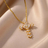 Collana Classica con Croce in Zirconia e Argento