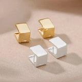 Orecchini Geometrici Quadrati in Oro
