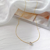 Collana Elegante con Pendente Sottile
