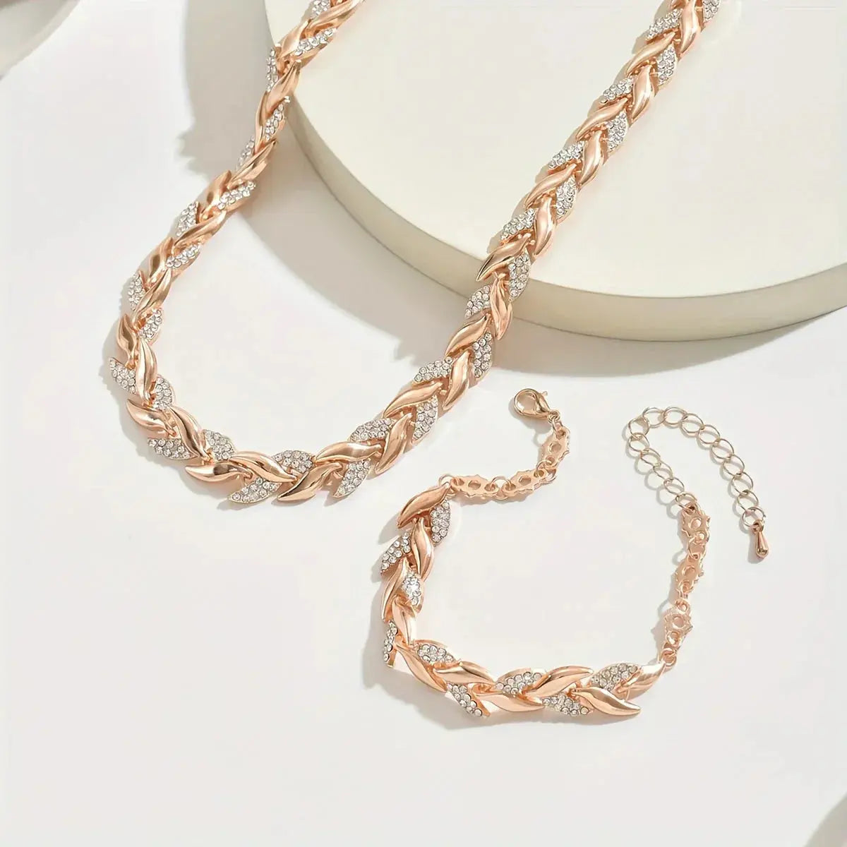 Iveta – Set minimalista di lusso A minha loja