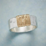 Anello in Argento con Filo Dorato